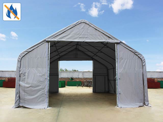 Besonders sicher: Zelthallen aus feuersicher zertifizierten PVC